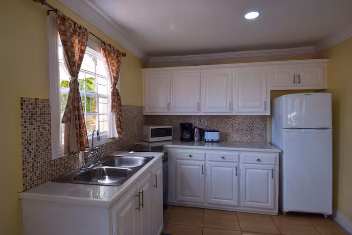One Bedroom Apartment